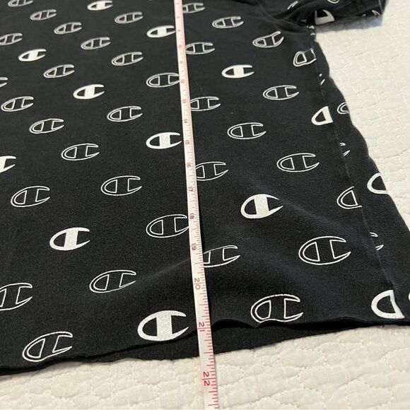 ✨ Champion Men’s Black Printed Shirt Small - Picture 8 of 8